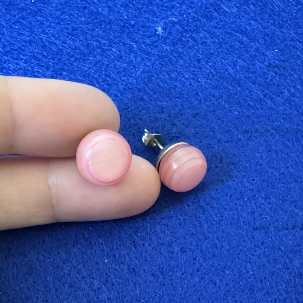 Elegant Pink Stud Earrings